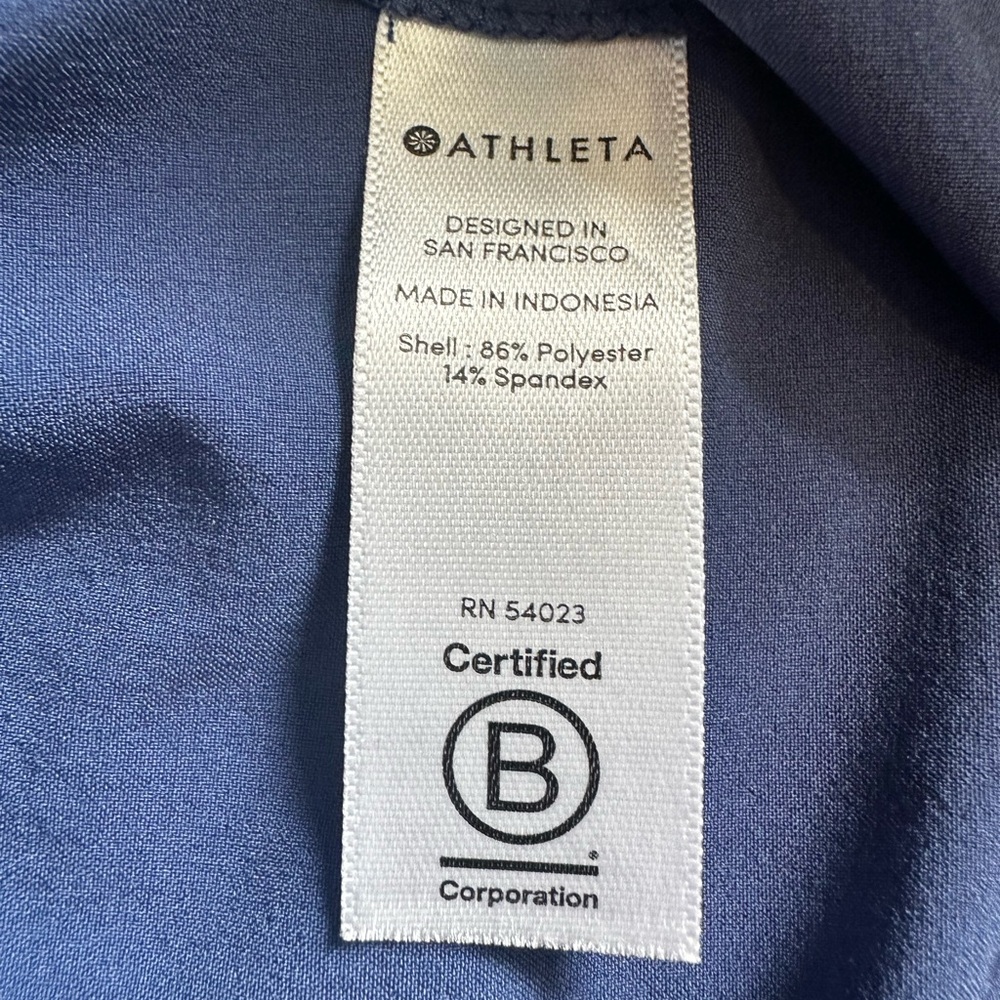 Athleta Women's Blue Skyline Paper-bag Waist Pants Size 2P - Picture 14 of 14
